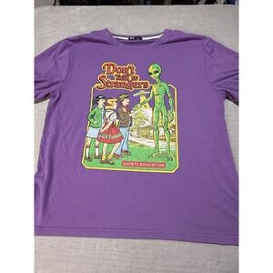 Steven Rhodes "Don't Talk to Strangers" Alien Graphic T-Shirt Safety Education L